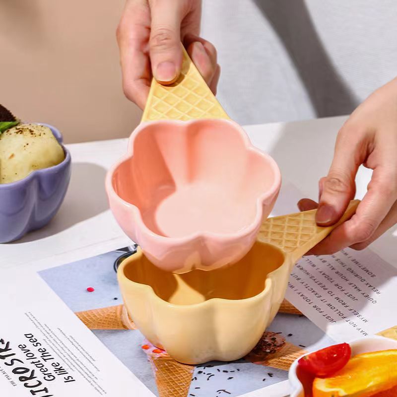 Ceramic Trinket Dish - IJsvormige keramische komplaten Creatieve kegelhandgreep Dessert